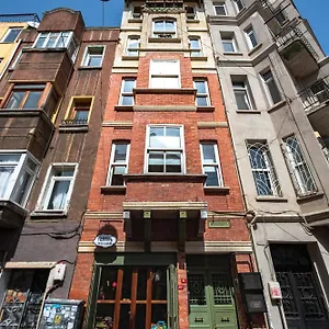 Homie - Historical Nearby Galata Tower Апартаменты